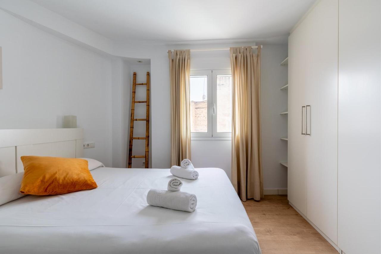 Bustos Tavera Olehousing Sevilla Exterior foto